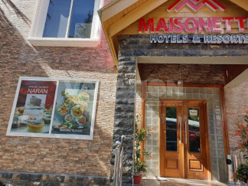 Hotels & Resorts Naran Suite Room